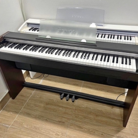 Piano điện Casio PX-700