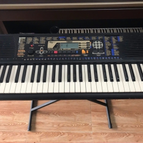 Đàn Organ PSR-195