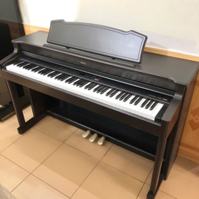 Đàn piano Korg C-8500