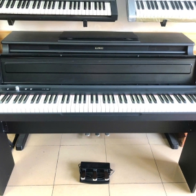 Đàn piano Korg LP-180