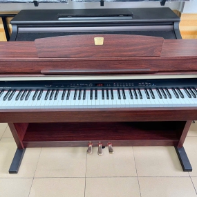 Đàn Piano Yamaha CLP-340M