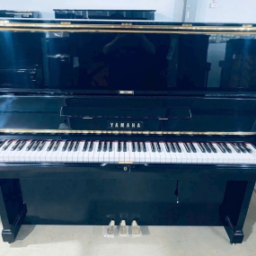Piano cơ Yamaha U2G