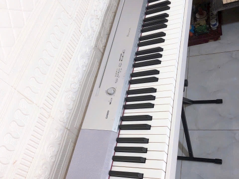 Piano Nhật giá rẻ