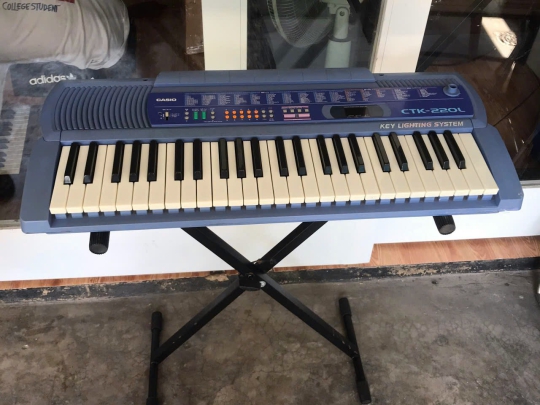 Đàn Organ CTK-220L / LK20