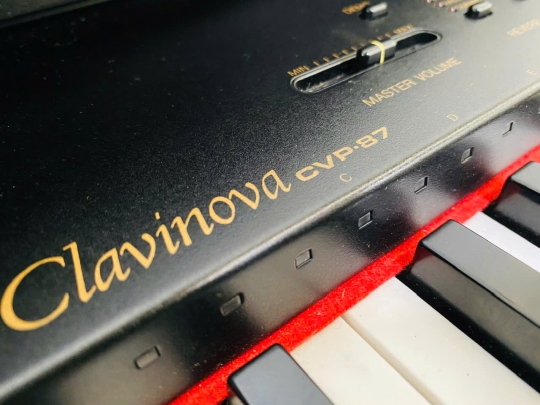 Đàn Piano Yamaha CVP-87 