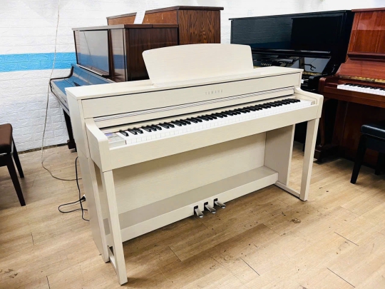 Đàn Piano Điện Yamaha CLP-535WA