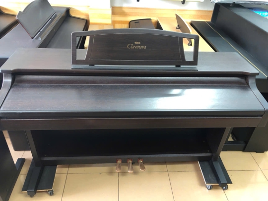 Đàn Piano Điện Yamaha CLP-711 