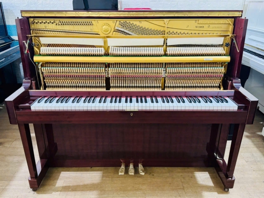 Đàn Piano cơ Yamaha W108B