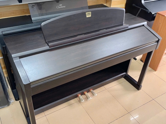 Đàn Piano Điện Yamaha CLP-150