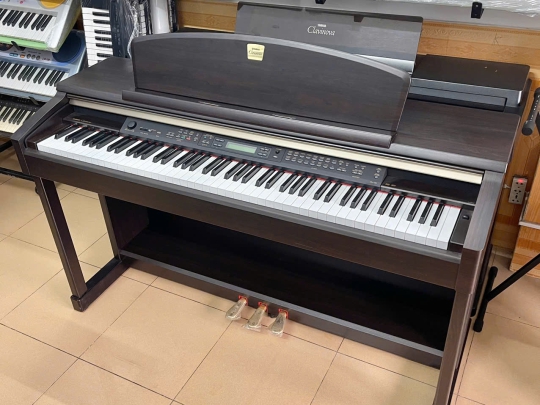 Đàn Piano Điện Yamaha CLP-150