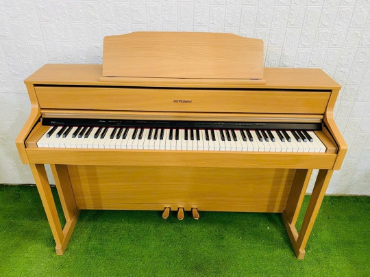 Đàn Piano Điện Tử Roland - HP605  