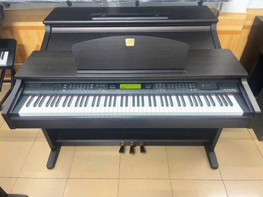 Đàn Piano Yamaha CVP-201