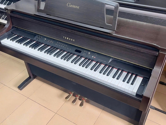 Đàn Piano Yamaha CLP-880