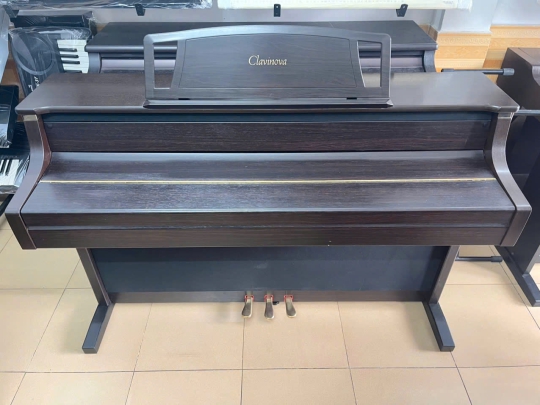 Đàn Piano Yamaha CLP-880