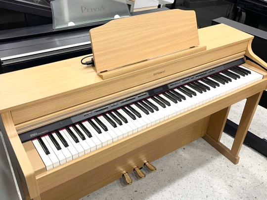 Piano Roland HP-603A 