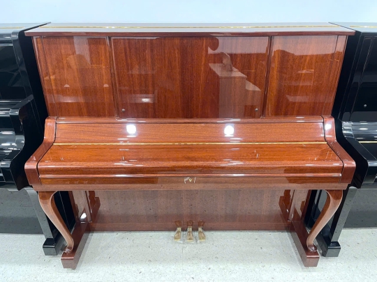 Piano Yamaha W106
