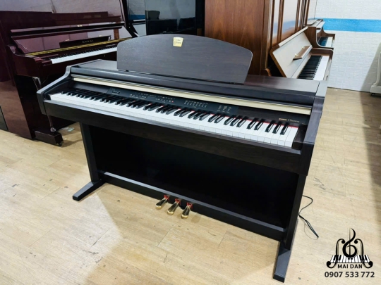 Đàn Piano Yamaha CLP-930 