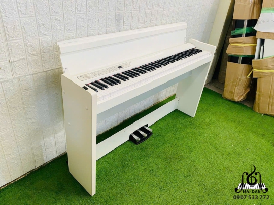 Korg LP-380