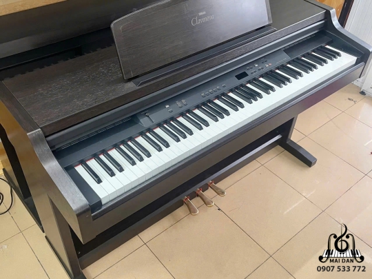 Đàn Piano Yamaha CLP-820