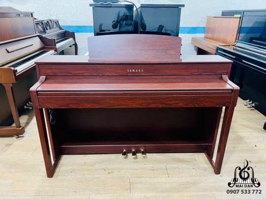 Piano điện Yamaha CLP-545M