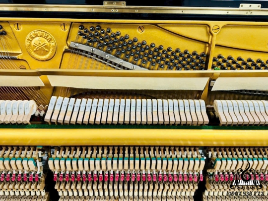 Piano cơ Yamaha U1H