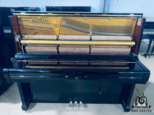 Piano cơ Yamaha U2G